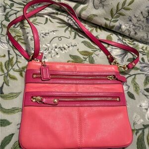 Coach Cashin Double Zip Crossbody Bag